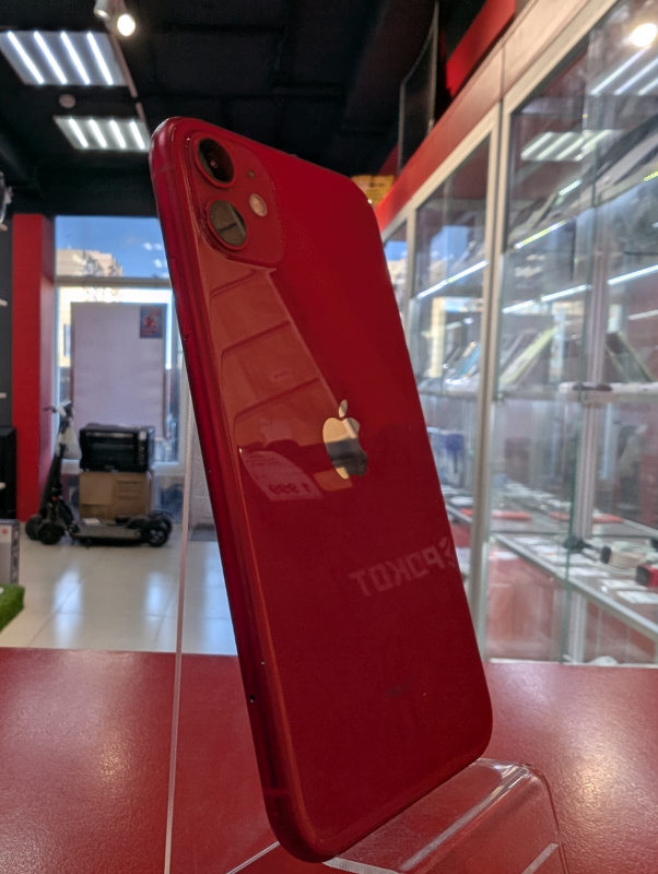 Мобильный телефон Apple iPhone 11