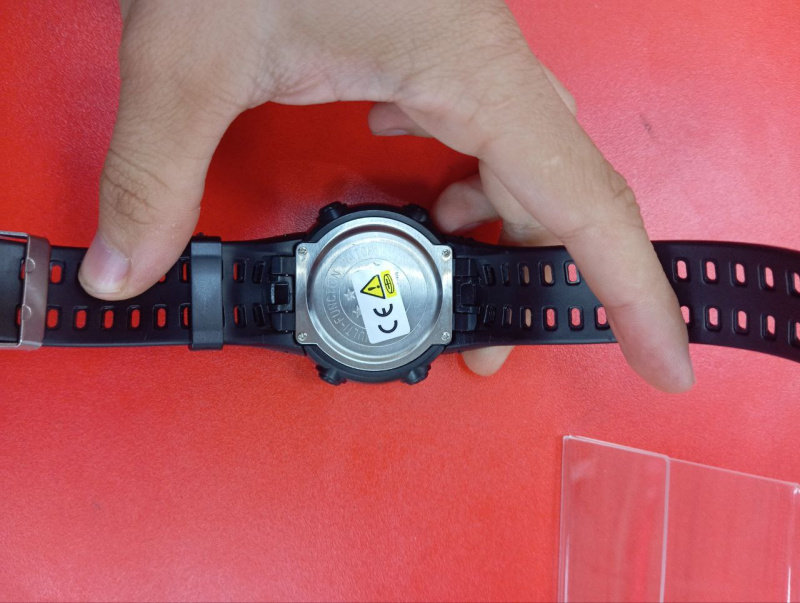 Часы наручные  DBA398