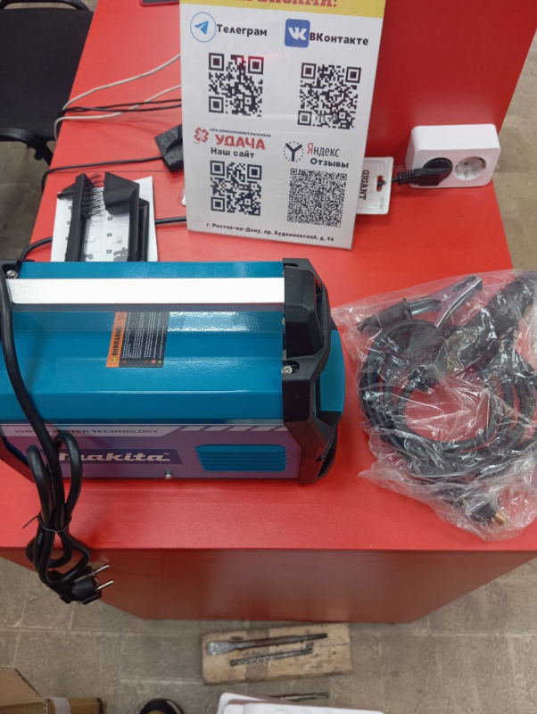 Инверторный полуавтомат (MIG-MAG) Makita (реп)