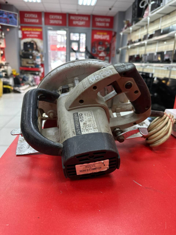 Торцовочная пила Интерскол д190