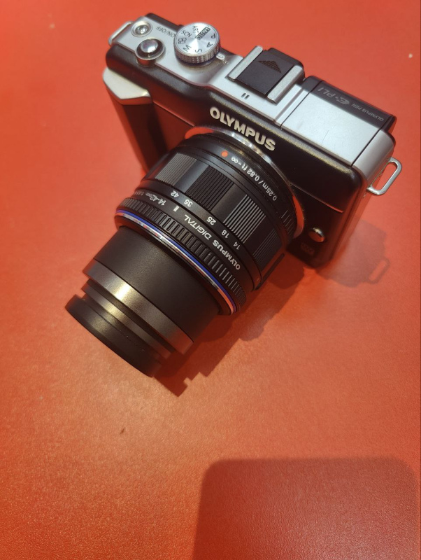 Фотоаппарат  olympus  E-PL1