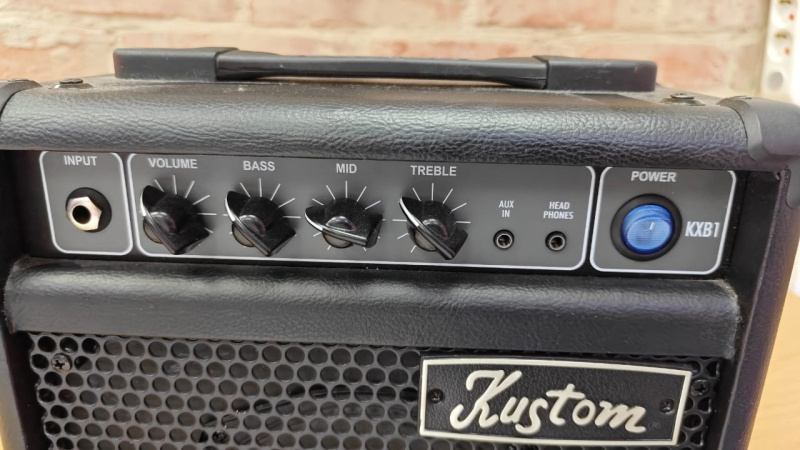 Комбоусилитель Kustom SIENNA KXB1