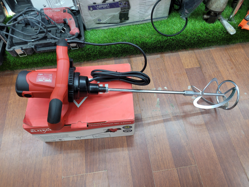 Строительный миксер Elitech MC 1400Э
