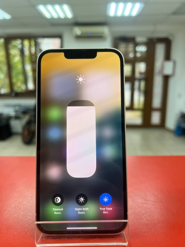 Мобильный телефон Apple iPhone 13