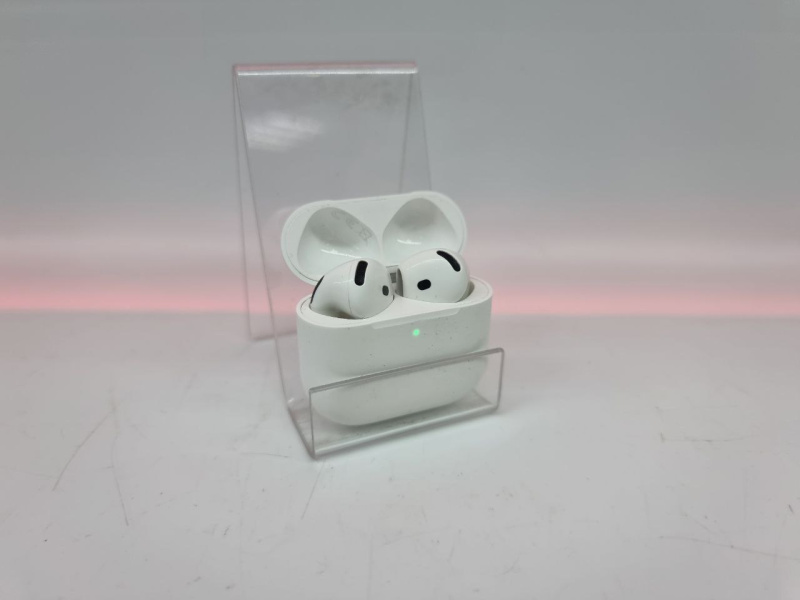 Наушники Apple Airpots 4