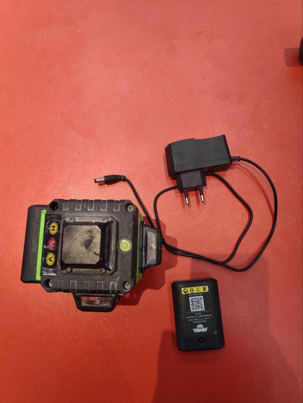 Лазерный уровень AMO LN 4D 360 4