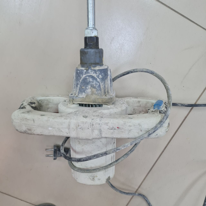 Строительный миксер 404 NOT FOUND 11