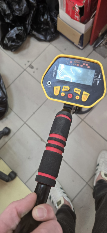Металлоискатель Металоискатель  GC-1028