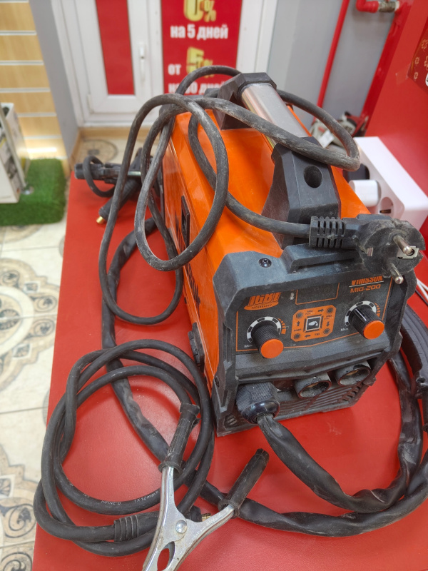 Сварочный аппарат - инвертор ММА Vniissok MIG-200