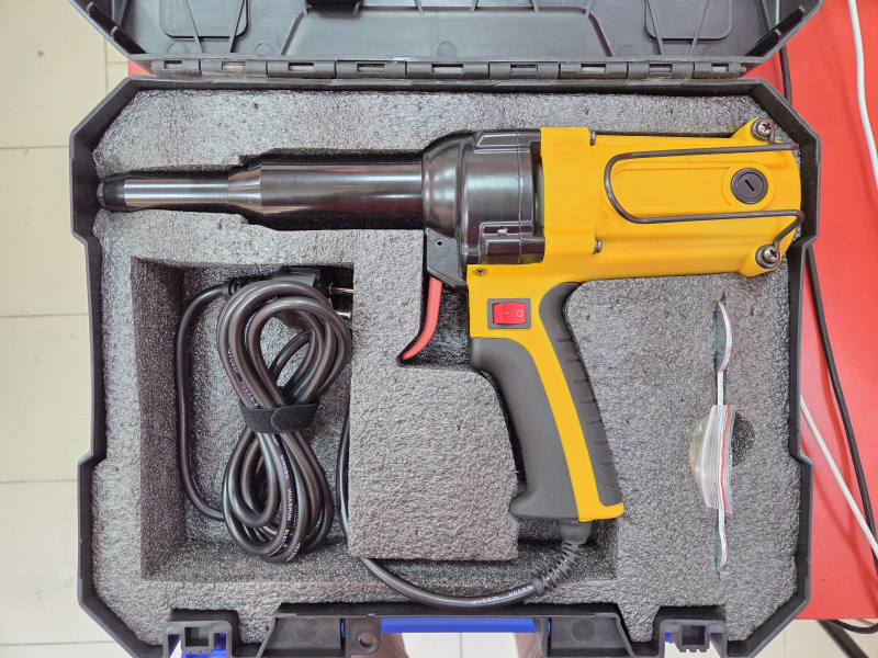 Заклепочник Skytools SK1006