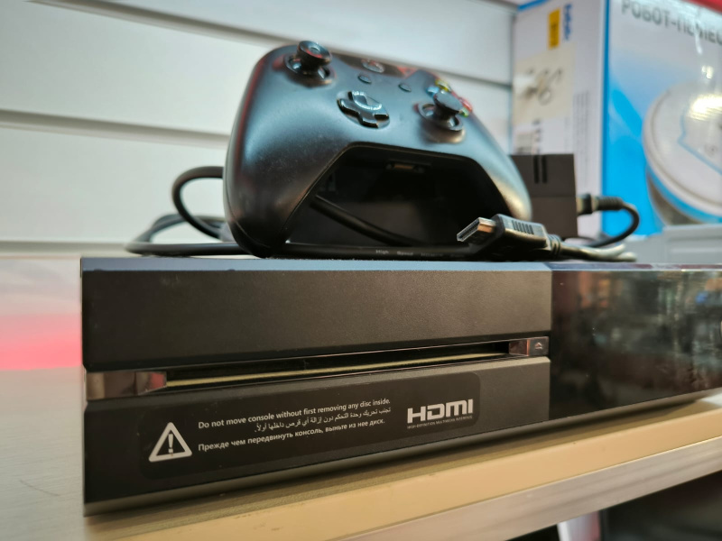 Игровая приставка Xbox One