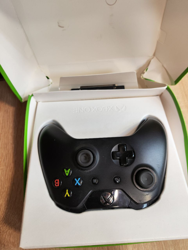 Игровая приставка Xbox xbox one