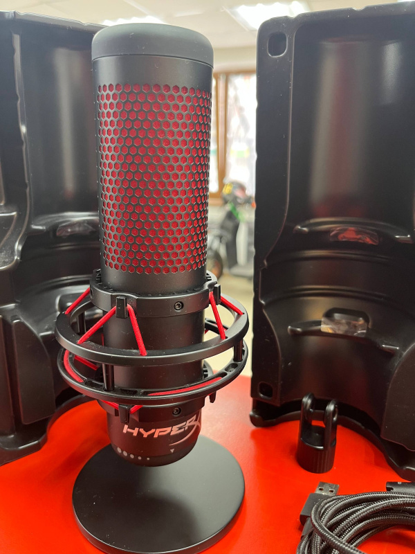 Микрофон HyperX QuadCast