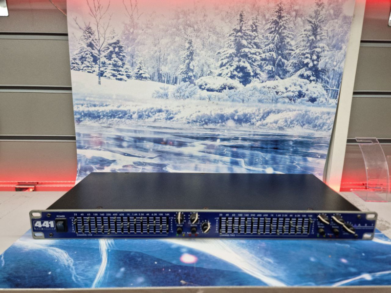 Музыкальный центр микшерный пульт ART 400 Super