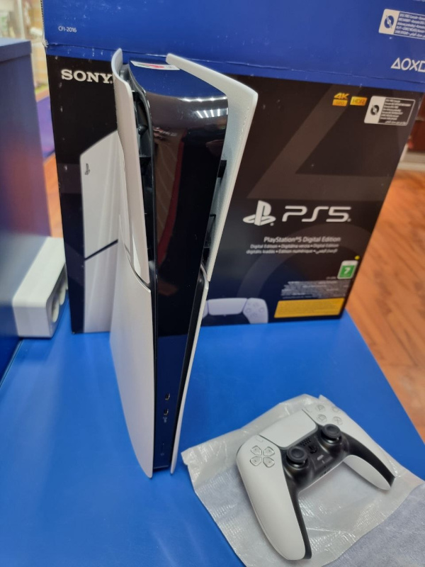 Игровая приставка Sony PS5 SLIM