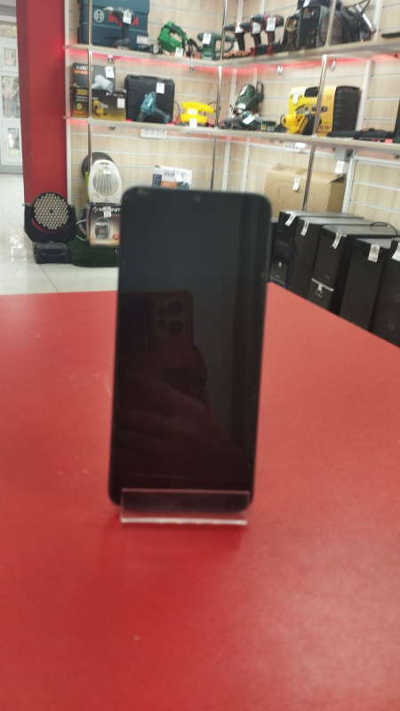 Мобильный телефон Xiaomi Redmi 13C