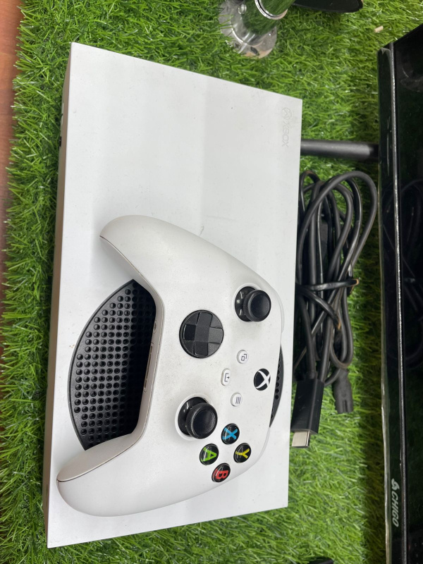 Игровая приставка - Xbox SERIES S 500GB