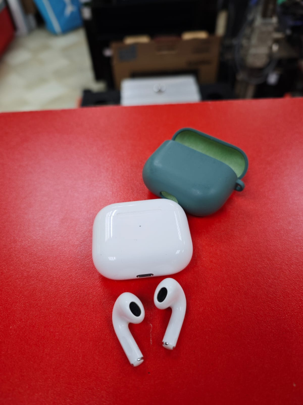 Наушники Apple AirPods 3