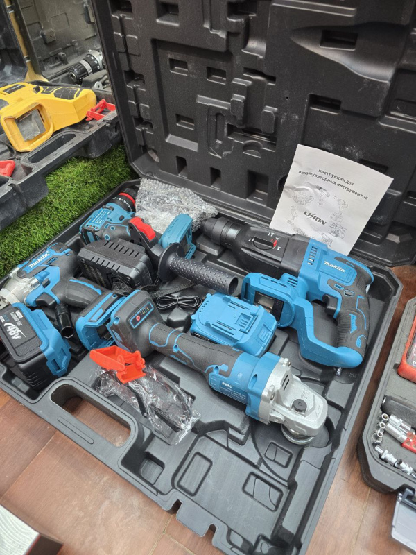 Набор электроинструмента Makita 4/1
