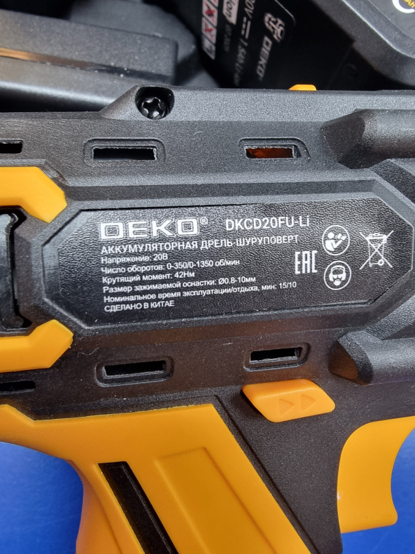 Шуруповерт Deko DKCD12V