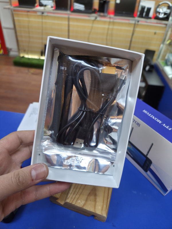 Монитор  5.8G Hz