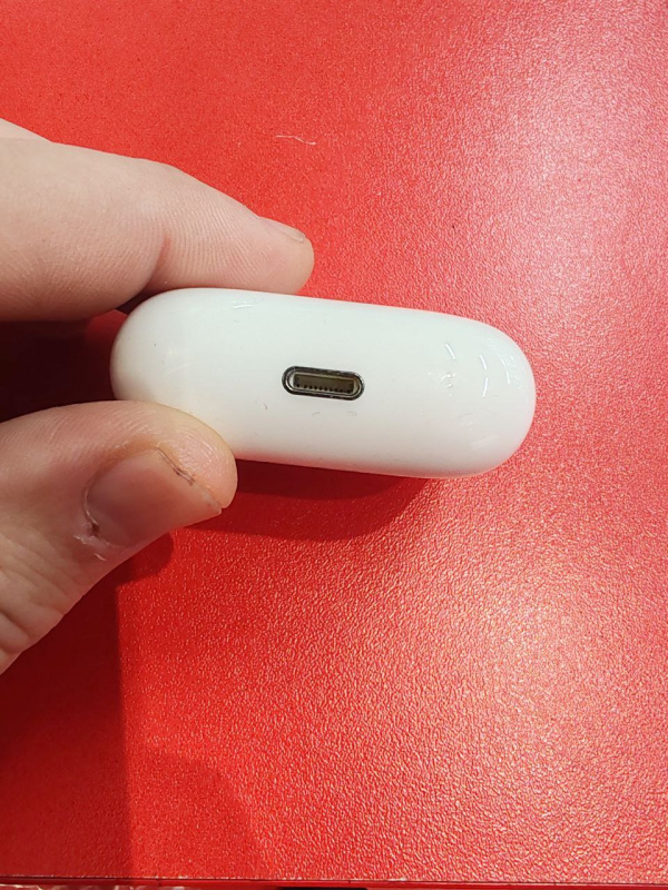 Наушники Apple  Airpods