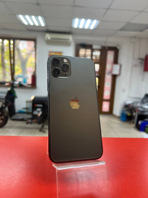 Мобильный телефон Apple iPhone 11 Pro