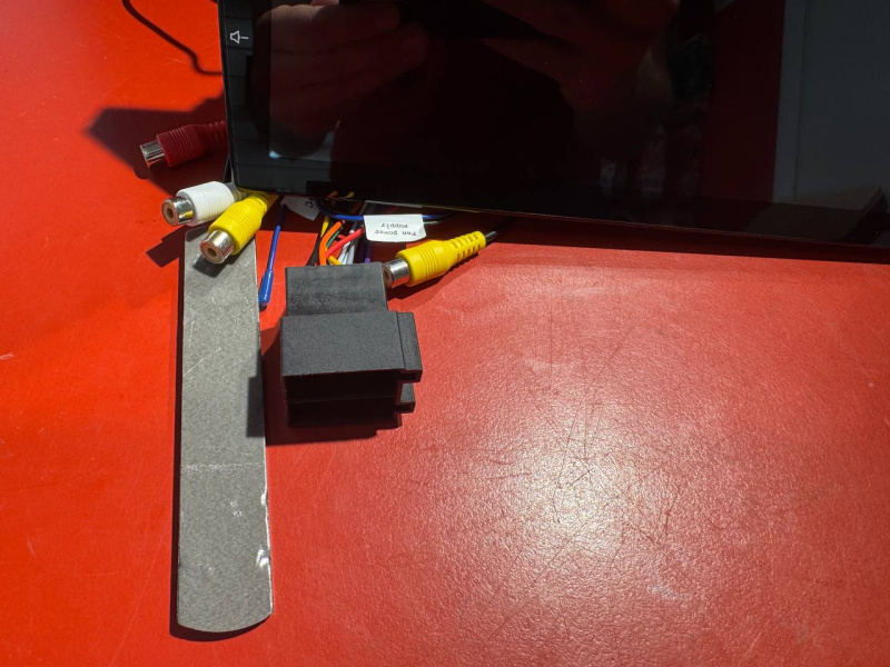 Автомагнитола Teyno CC4 Pro