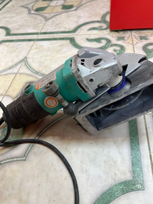 Штроборез Sturm! AG915S