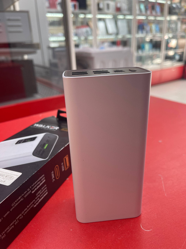 Внешний аккумулятор Walker 30 000 W