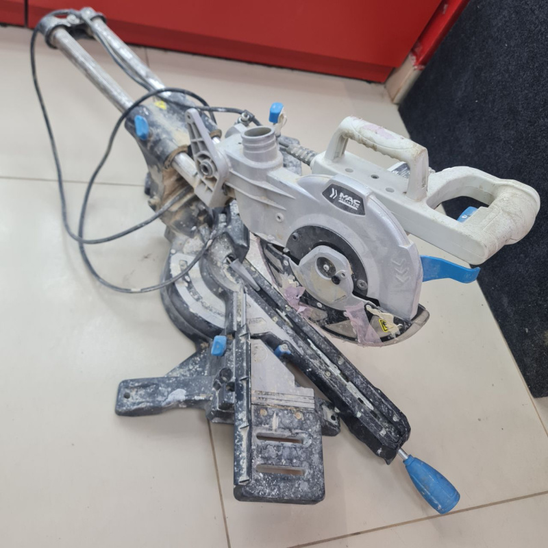 Торцовочная пила MacAllister 11