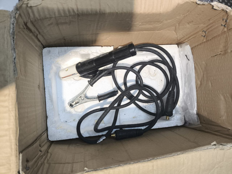 Сварочный аппарат - инвертор ММА Eroc EA-5006