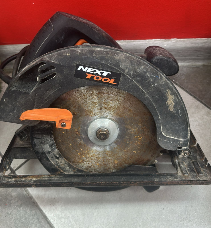 Электропила Nextool CRP-1600/185