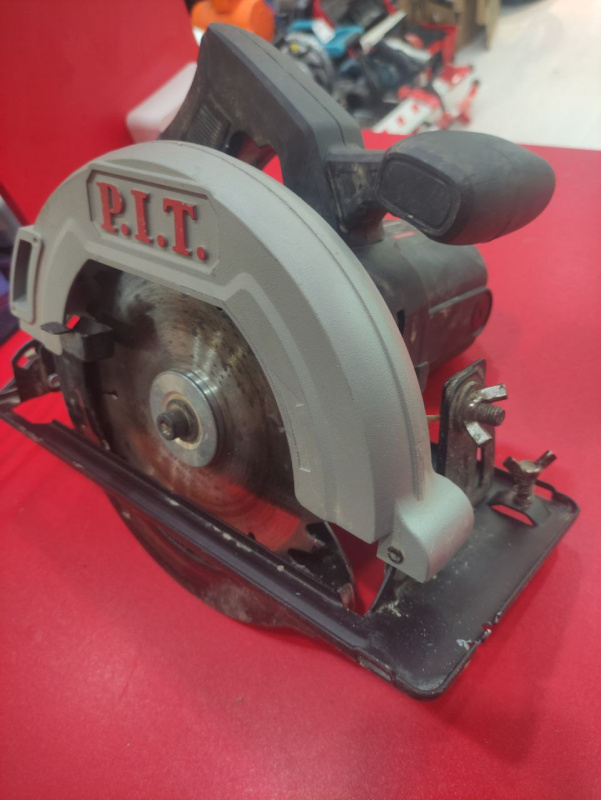 Циркулярная пила P.I.T. pks-165-c4