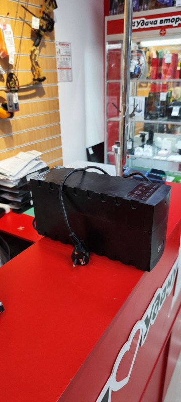 Стабилизатор напряжения -  ART-1000A EURO 1000VA