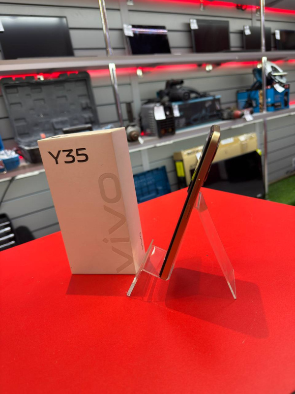 Мобильный телефон Vivo Y35