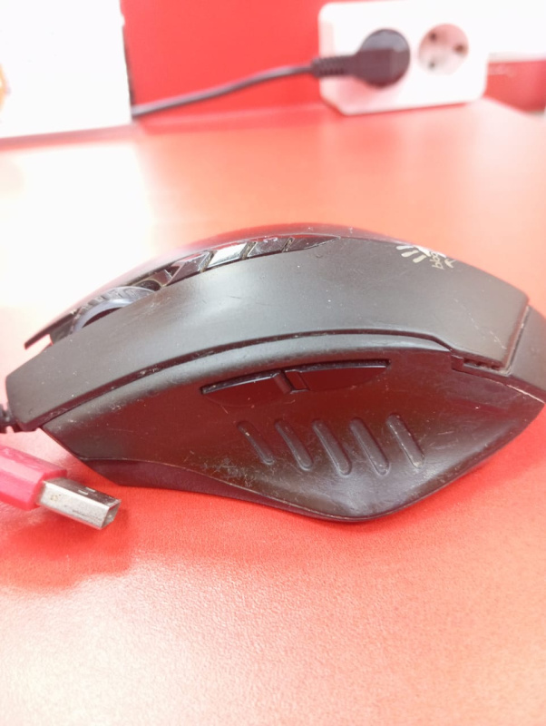 Мышь Bloody V7=8M