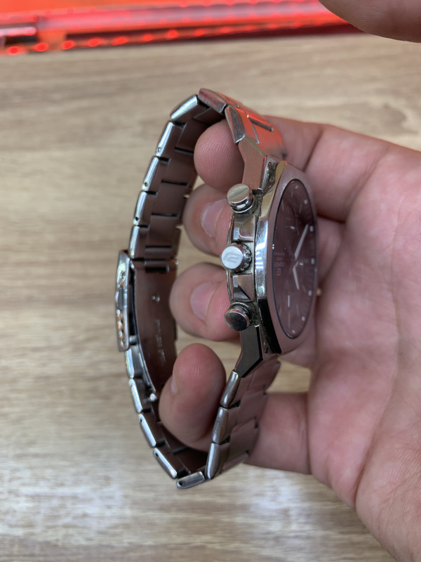 Часы наручные Casio edifice efs-s570