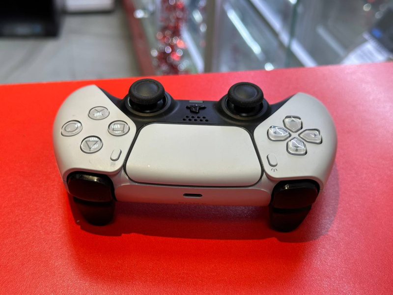Игровая приставка Геймпад для  PS5