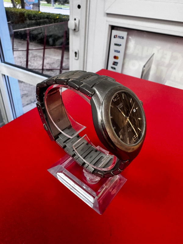 Часы наручные Casio Lin-196