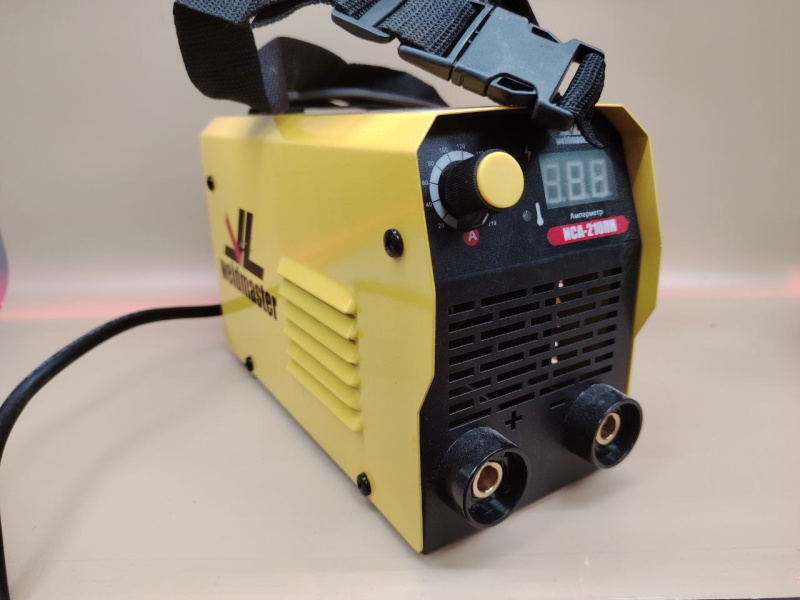Сварочный аппарат - инвертор ММА Weldmaster ИСА-210 ПН