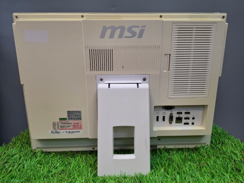 Моноблок MSI MS-AA72