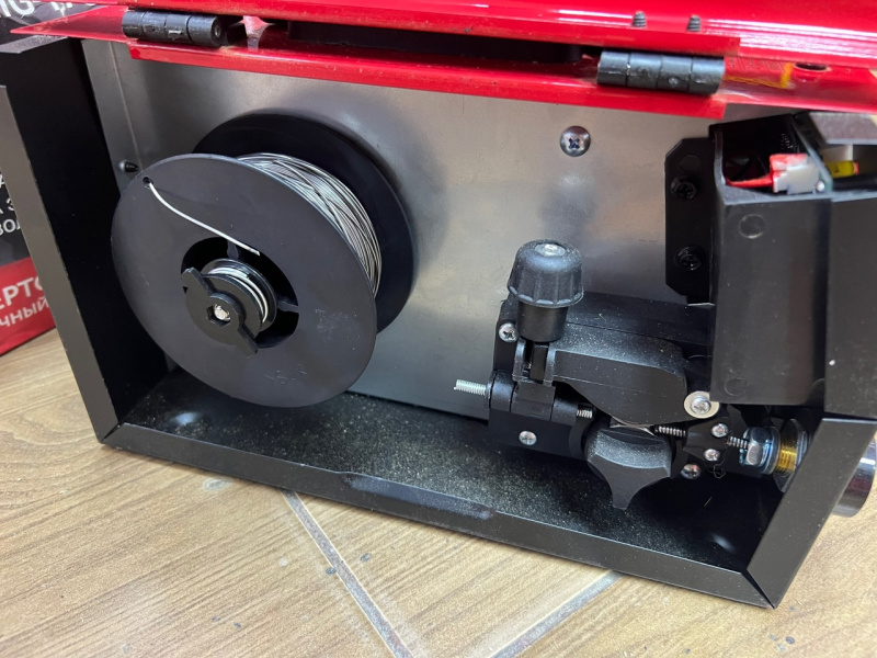 Сварочный аппарат - инвертор ММА Edon SMART MIG-175S