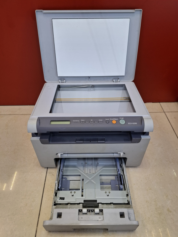 Принтер Samsung SCX-4200