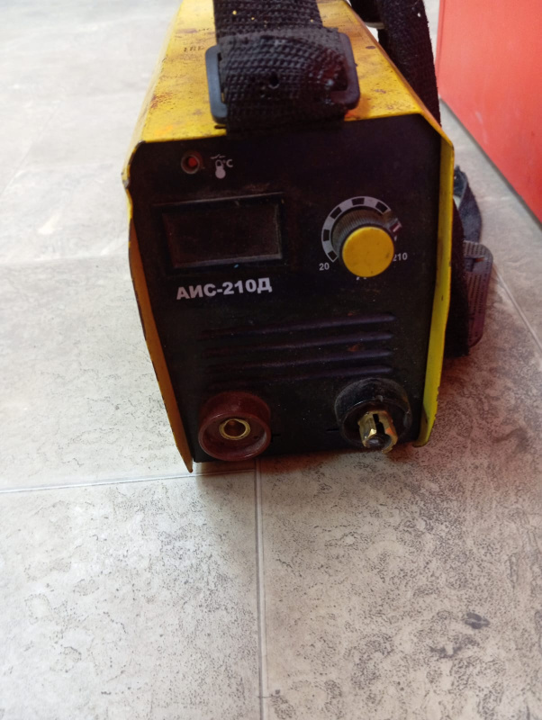 Сварочный аппарат - инвертор ММА АИС 210д