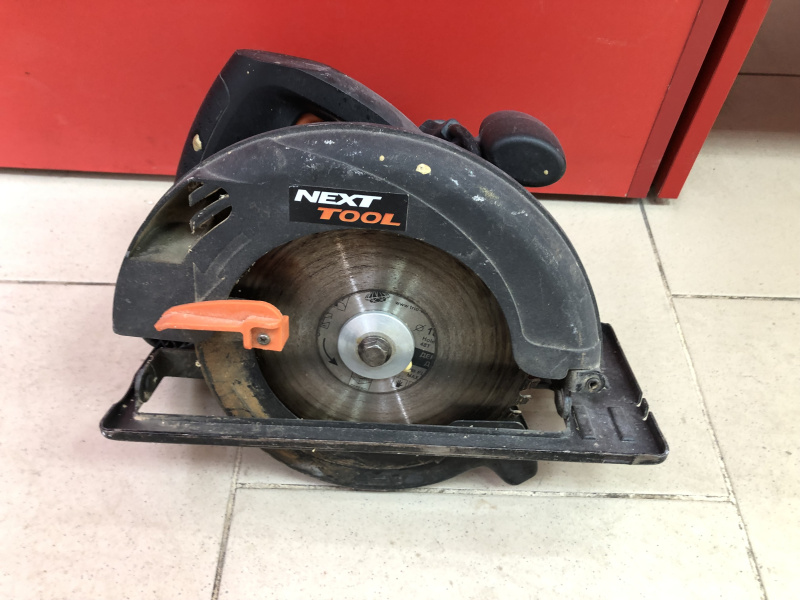 Циркулярная пила Nexttool crp-1600/185