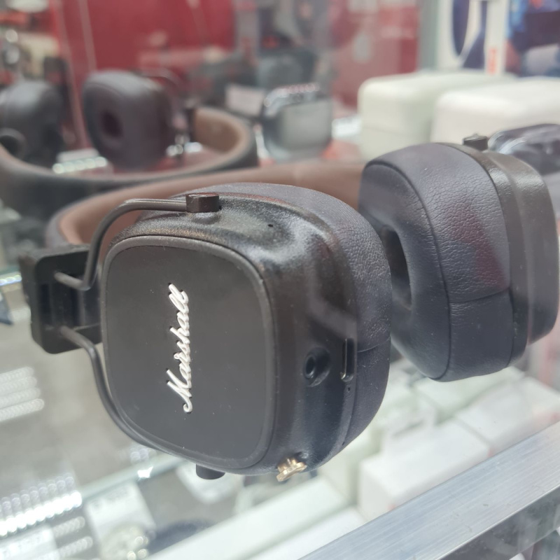 Наушники Marshall 5