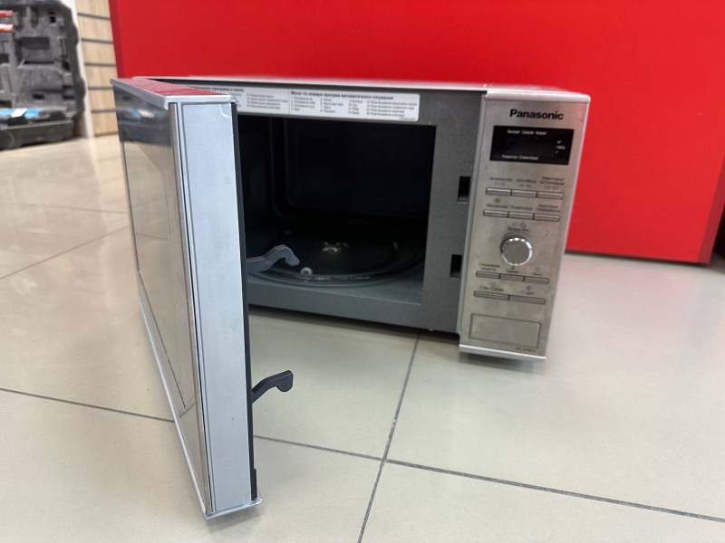 Микроволновая печь Panasonic NN-SD382S
