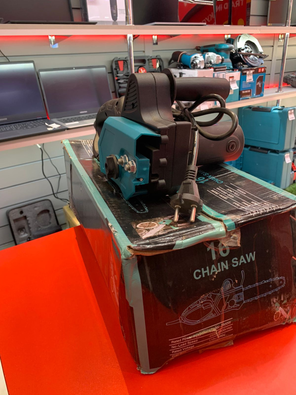 Электропила Makita (реп)