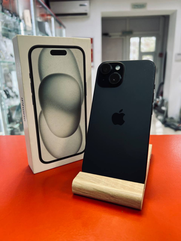 Мобильный телефон Apple iPhone 15